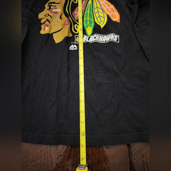 🏒 Chicago Blackhawks Long Sleeve Crewneck Tshirt in size Small - Picture 2 of 10